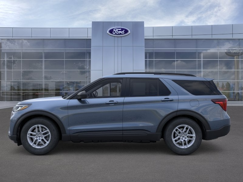 2026 Ford Explorer - Image 16