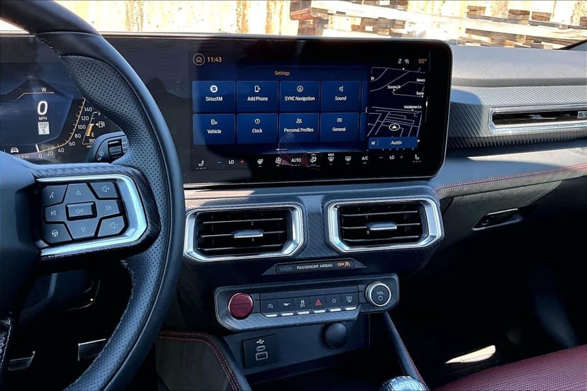 2025 Ford Mustang - Image 9