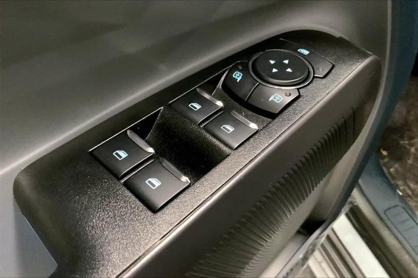2026 Ford Maverick - Image 17