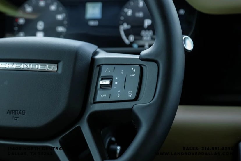 2026 Land Rover Defender 110 - Image 19