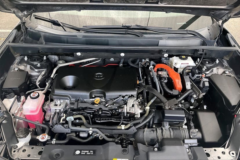 2021 Toyota RAV4 - Image 32