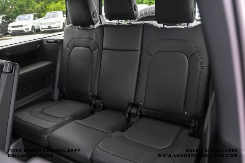 2026 Land Rover Defender 130 - Image 38