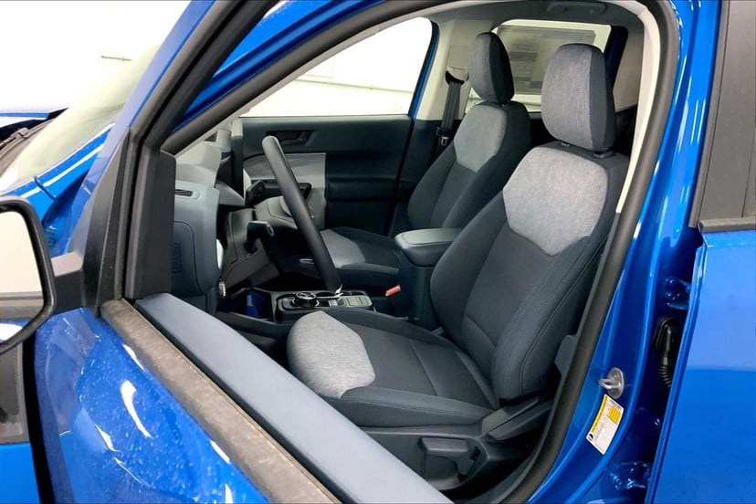 2025 Ford Maverick - Image 8