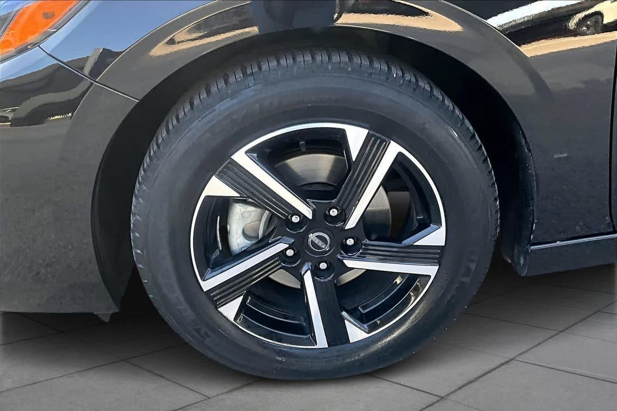 2024 Nissan Sentra - Image 11