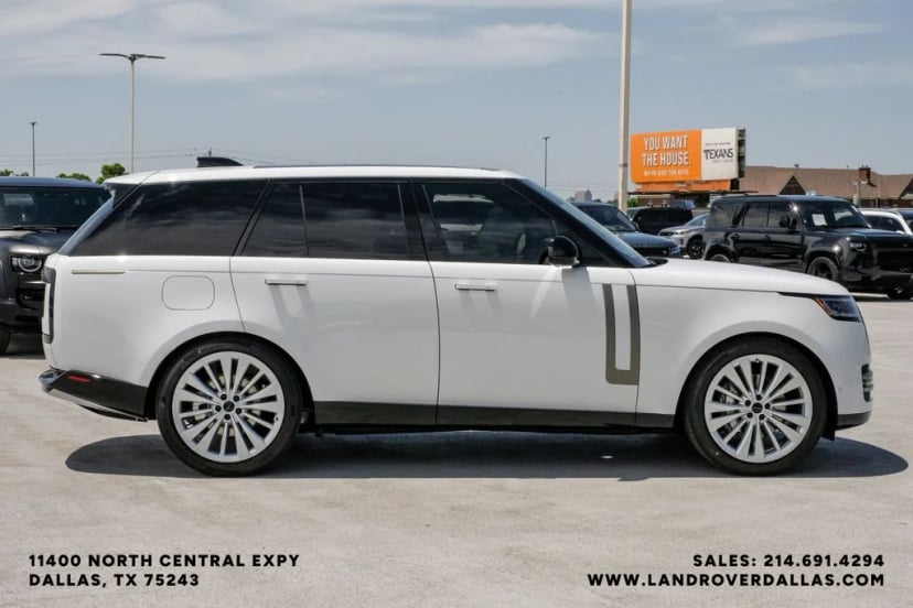2026 Land Rover Range Rover - Image 7
