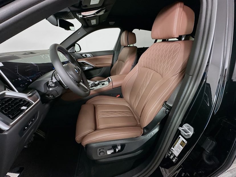 2027 BMW X6 - Image 16