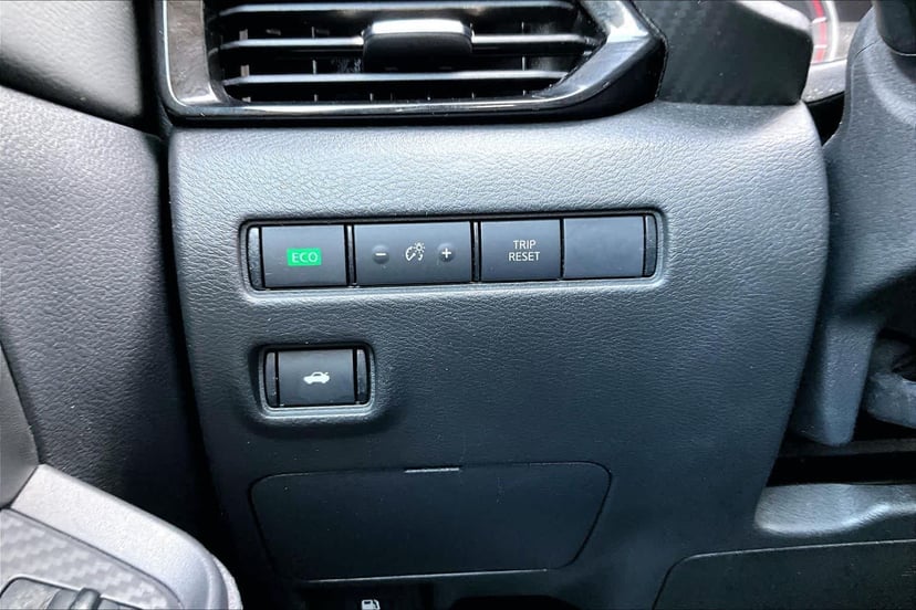 2022 Nissan Sentra - Image 33