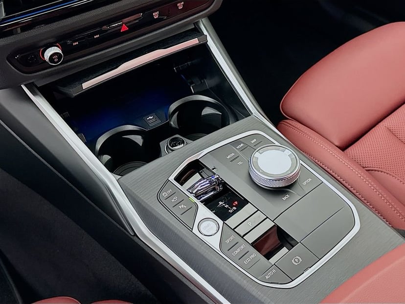 2026 BMW i4 - Image 15