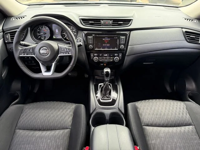 2019 Nissan Rogue - Image 25