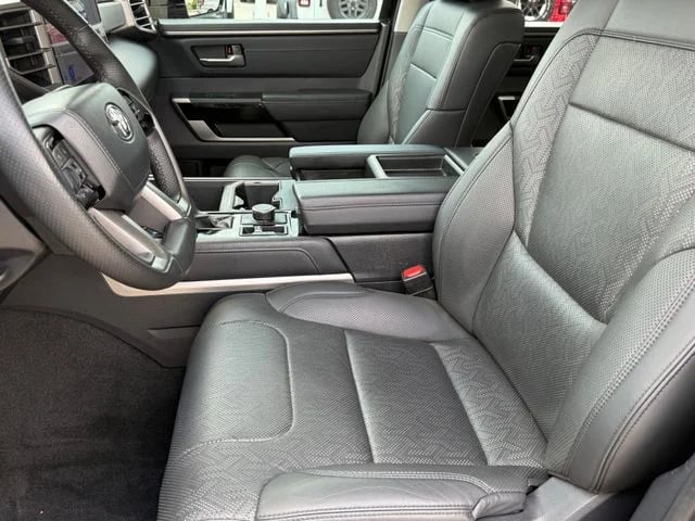 2023 Toyota Tundra Hybrid - Image 10