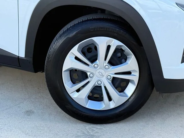2026 Chevrolet Trax - Image 2
