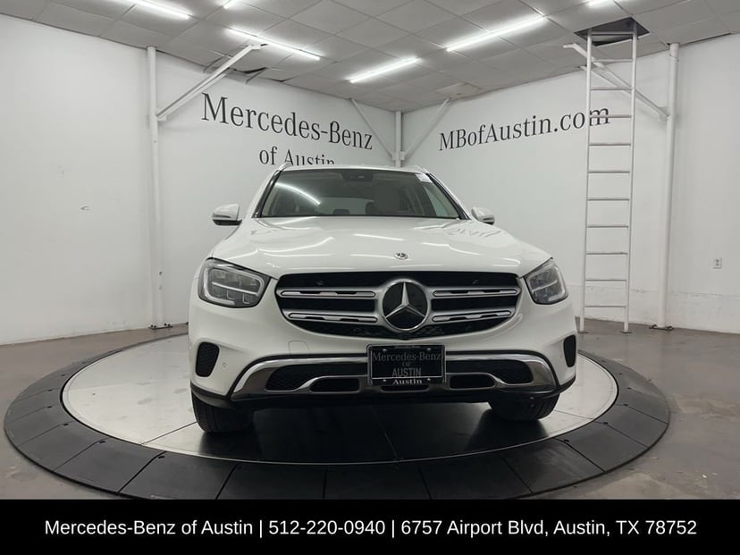 2022 Mercedes-Benz GLC - Image 2