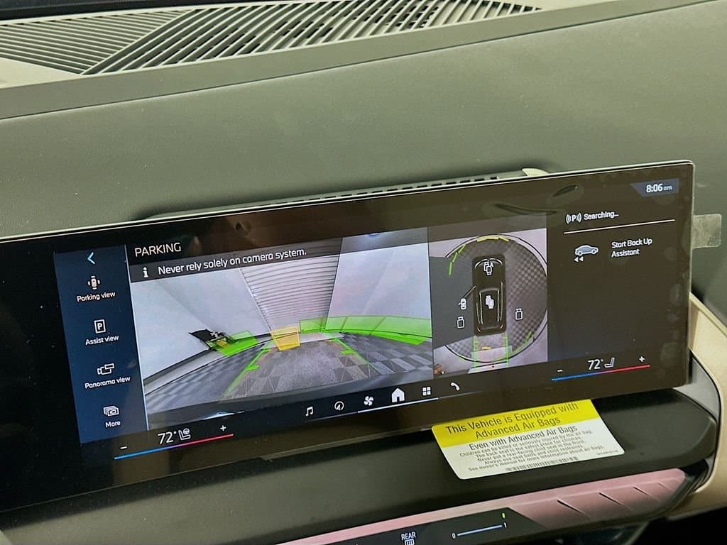 2025 BMW X3 - Image 13