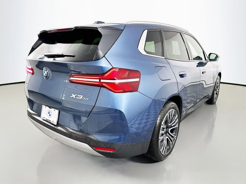 2026 BMW X3 - Image 5