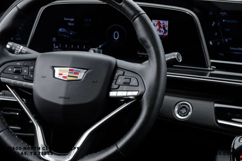 2023 Cadillac Escalade - Image 21
