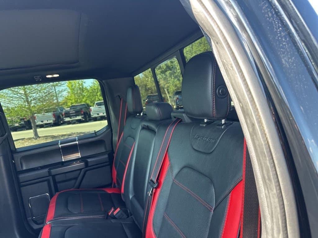 2018 Ford F-150 - Image 17