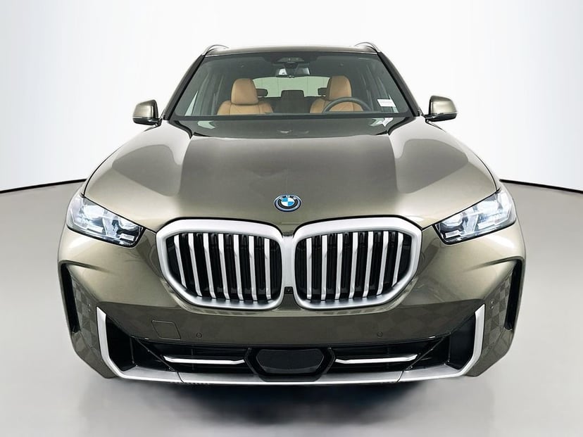 2026 BMW X5 - Image 2