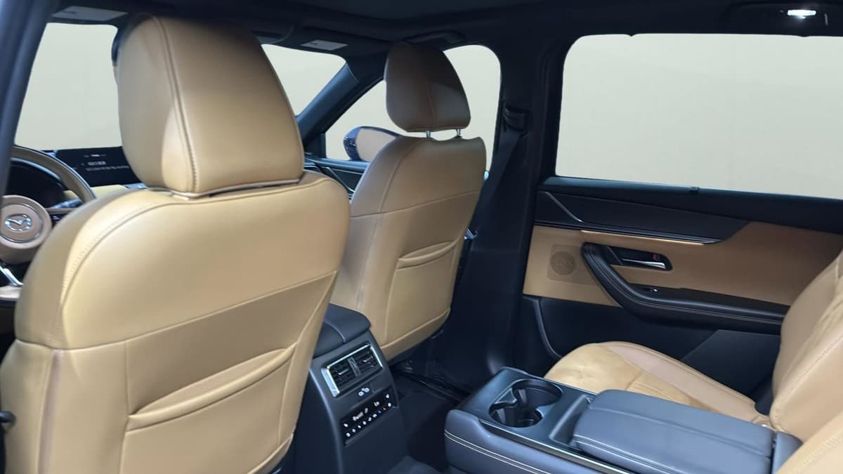 2024 Mazda CX-90 - Image 29