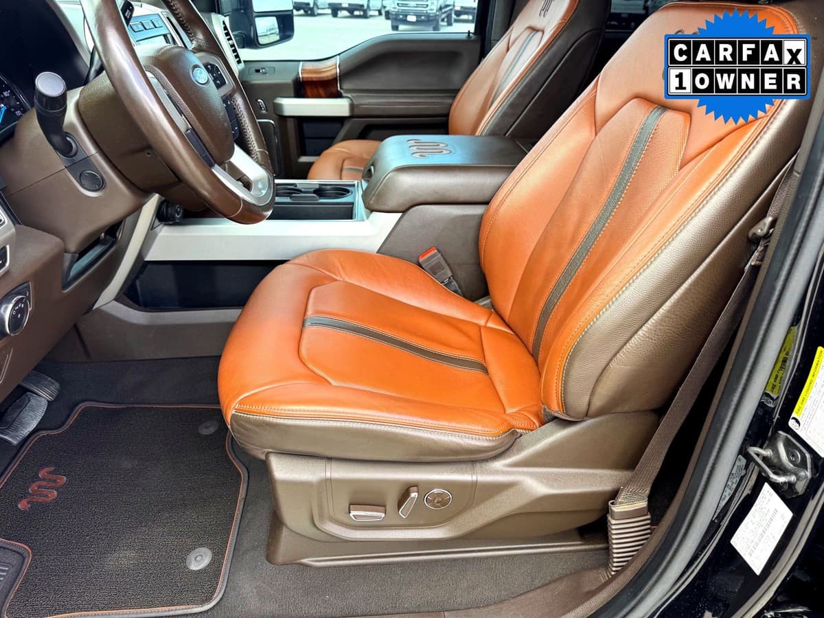 2021 Ford Super Duty F-450 DRW - Image 12