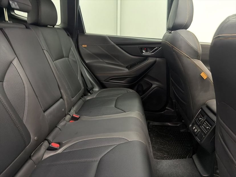 2022 Subaru Forester - Image 28