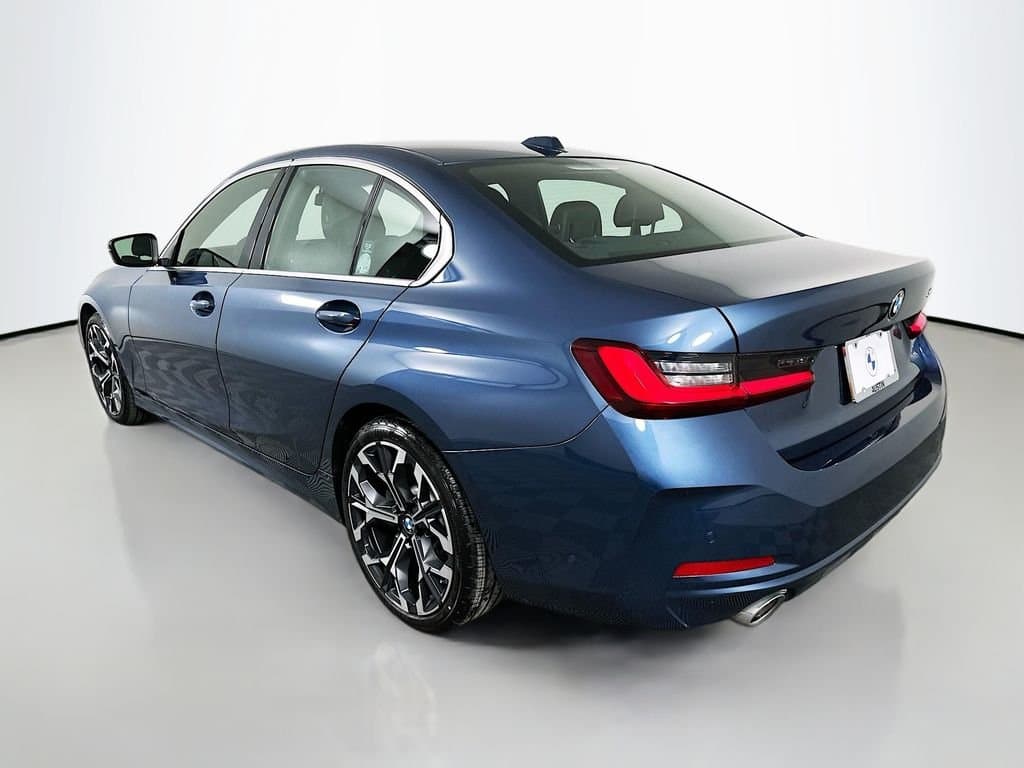 2025 BMW 3 Series - Image 7