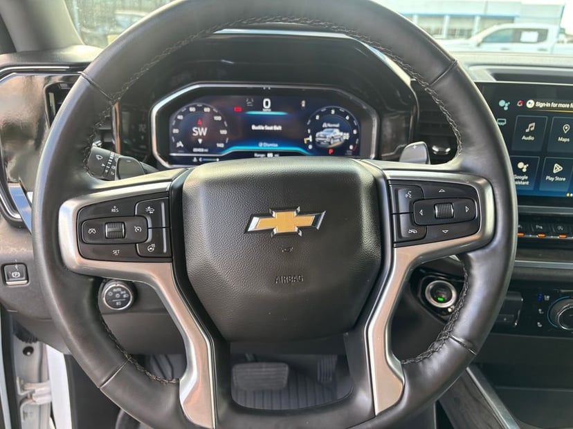 2025 Chevrolet Silverado 1500 - Image 11