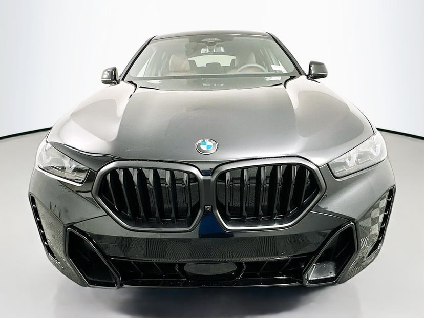 2026 BMW X6 - Image 2