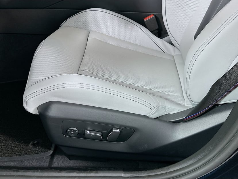 2026 BMW M5 - Image 21