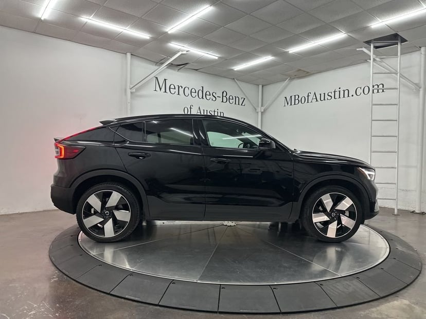 2022 Volvo C40 Recharge Pure Electric - Image 8