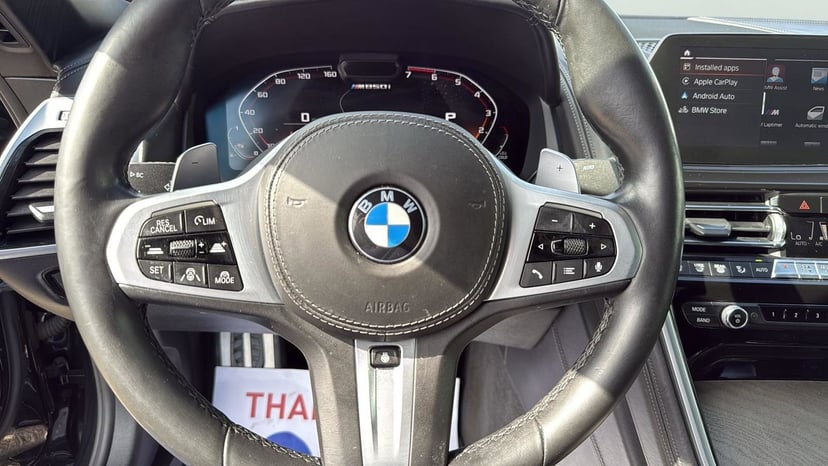 2020 BMW 8 Series - Image 15