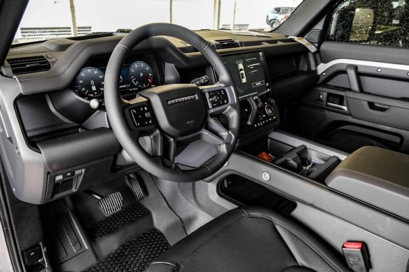 2026 Land Rover Defender 110 - Image 1