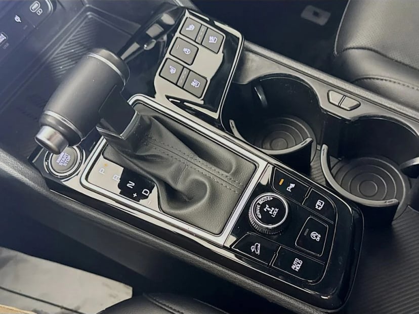 2023 Kia Sportage - Image 20