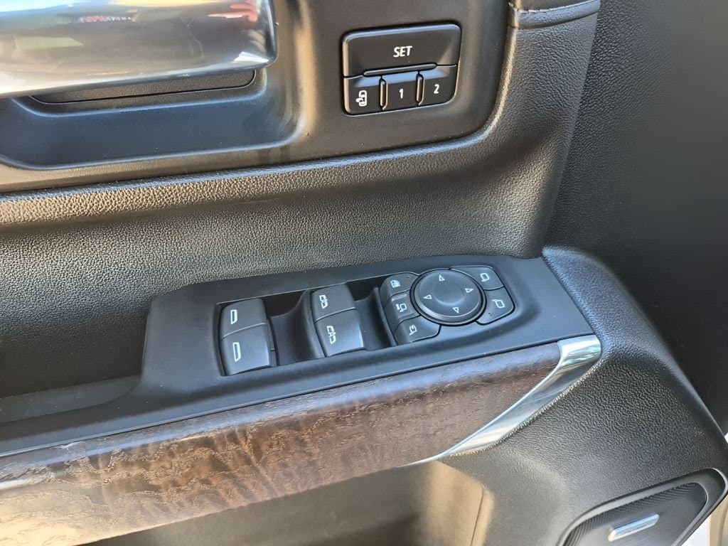2023 GMC Sierra 2500HD - Image 28
