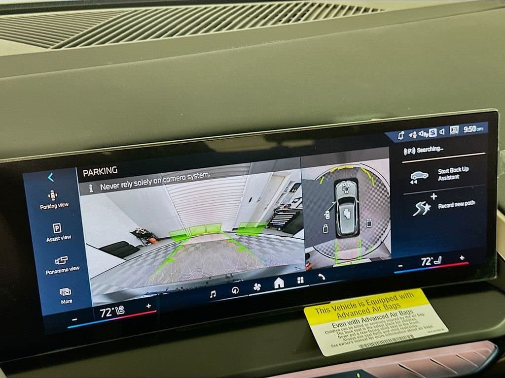 2025 BMW X3 - Image 13