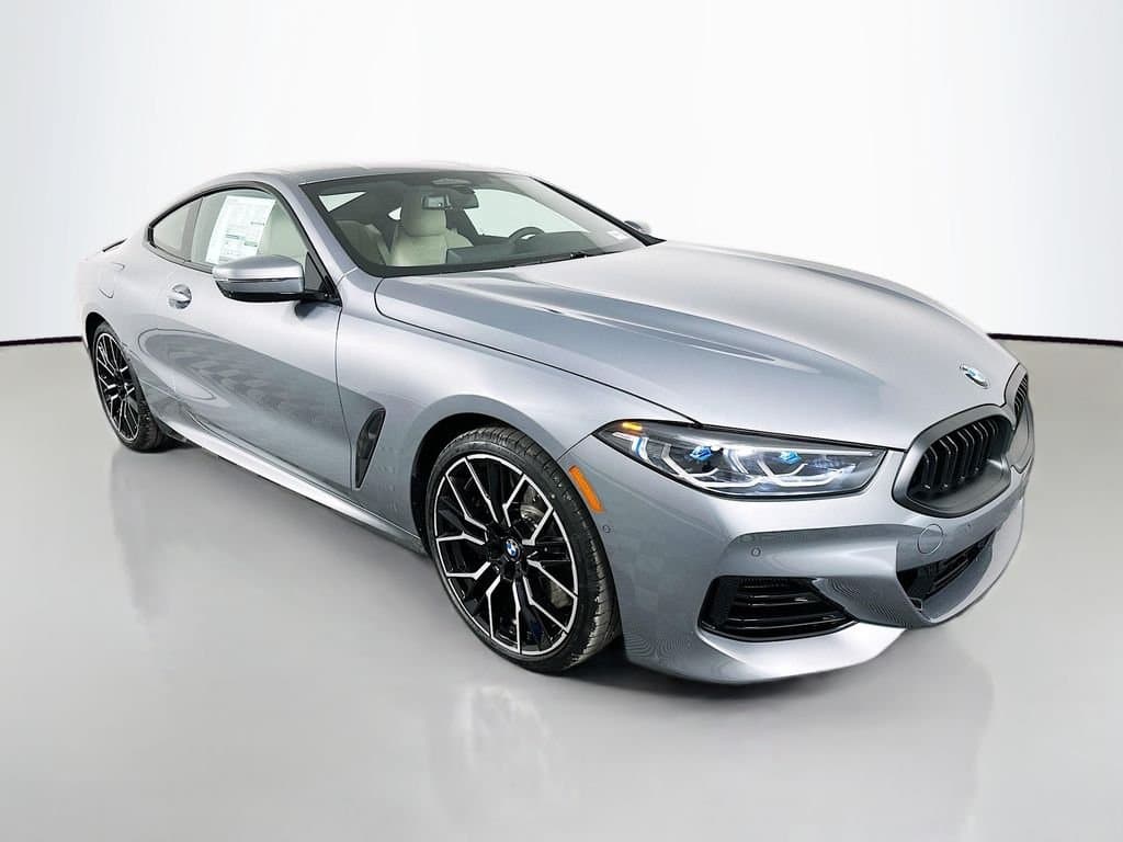 2026 BMW 8 Series - Image 3