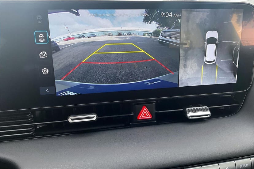 2025 Hyundai IONIQ 5 - Image 28