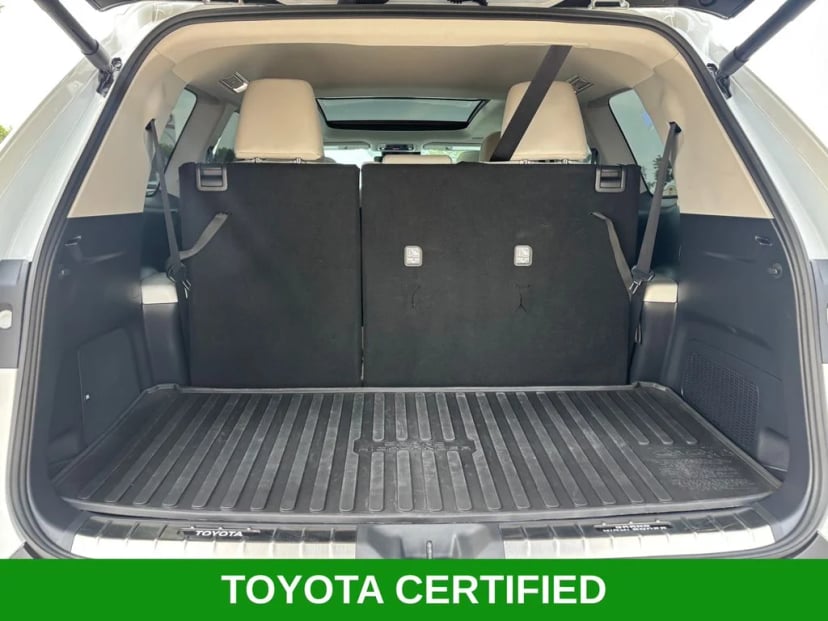 2025 Toyota Grand Highlander - Image 29