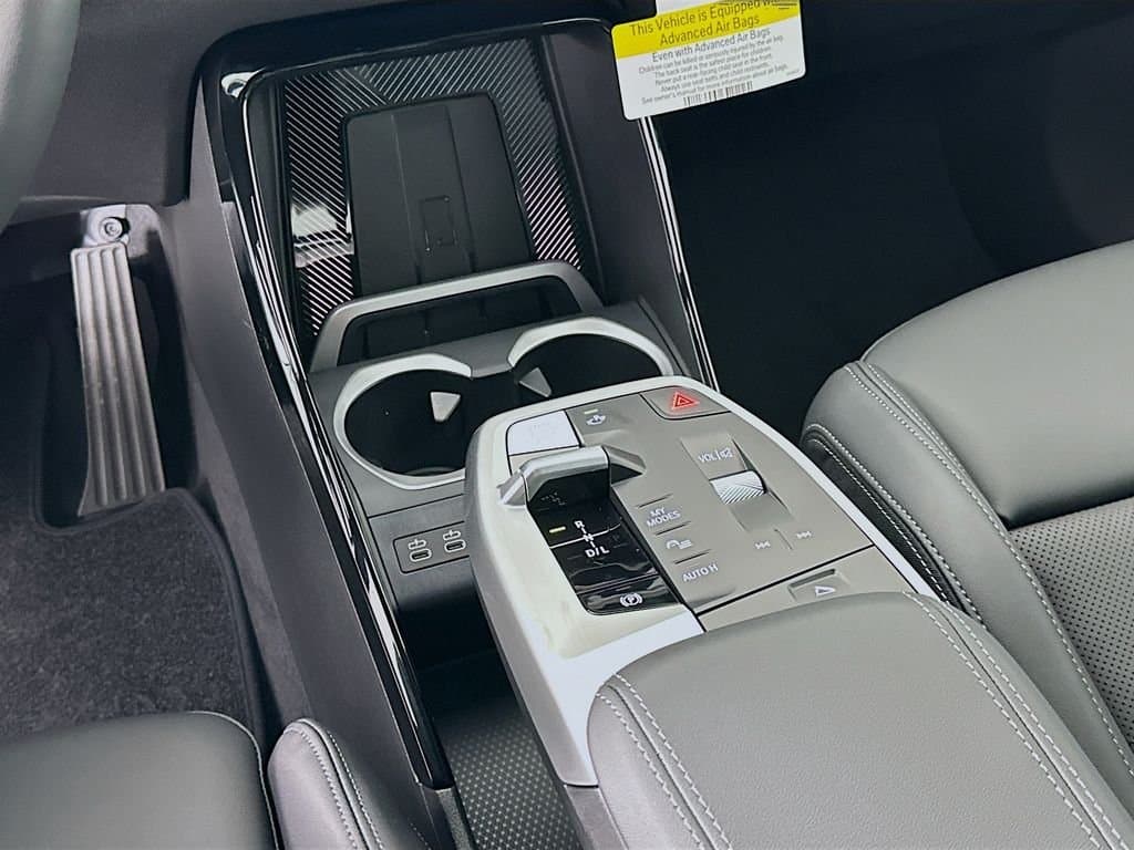 2026 BMW X1 - Image 15