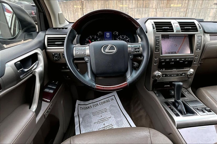 2015 Lexus GX 460 - Image 8