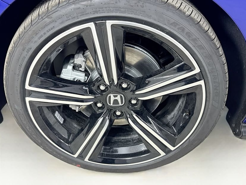 2026 Honda Accord Hybrid - Image 14