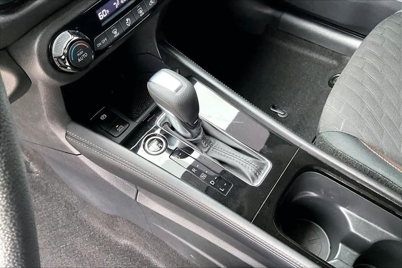 2024 Nissan Kicks - Image 17