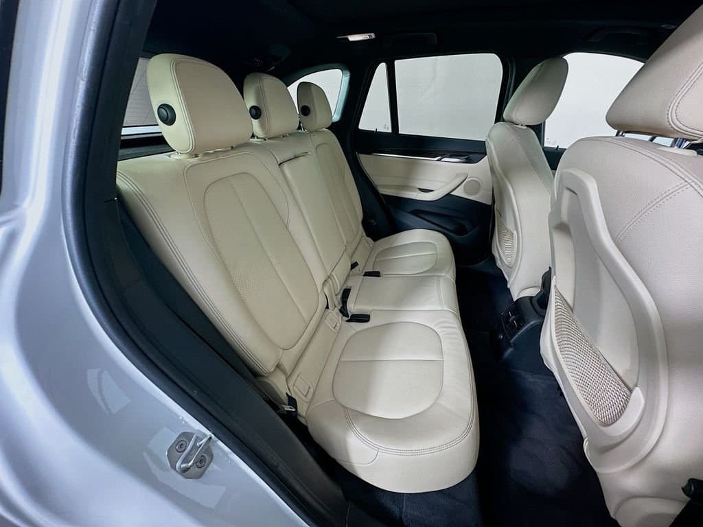 2017 BMW X1 - Image 27