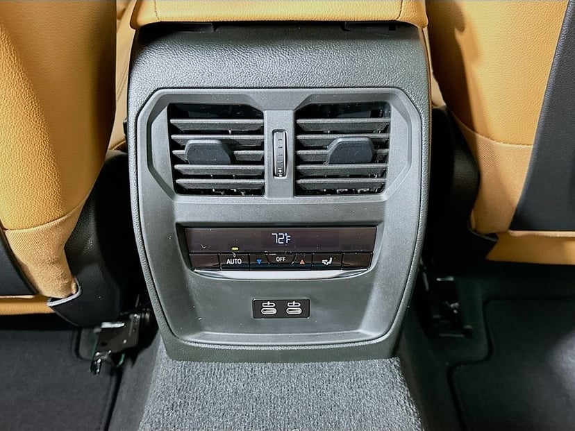 2026 BMW 3 Series - Image 18
