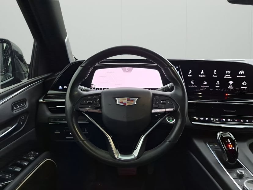 2021 Cadillac Escalade - Image 26
