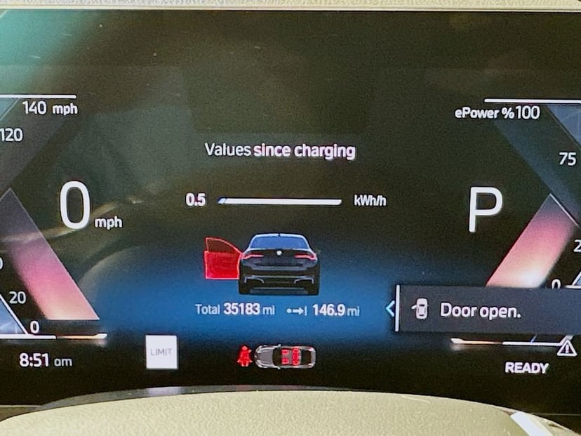 2023 BMW i4 - Image 12