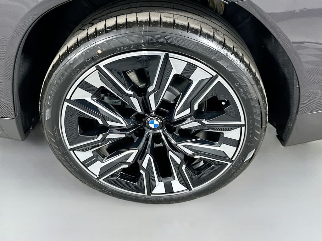 2026 BMW X3 - Image 23