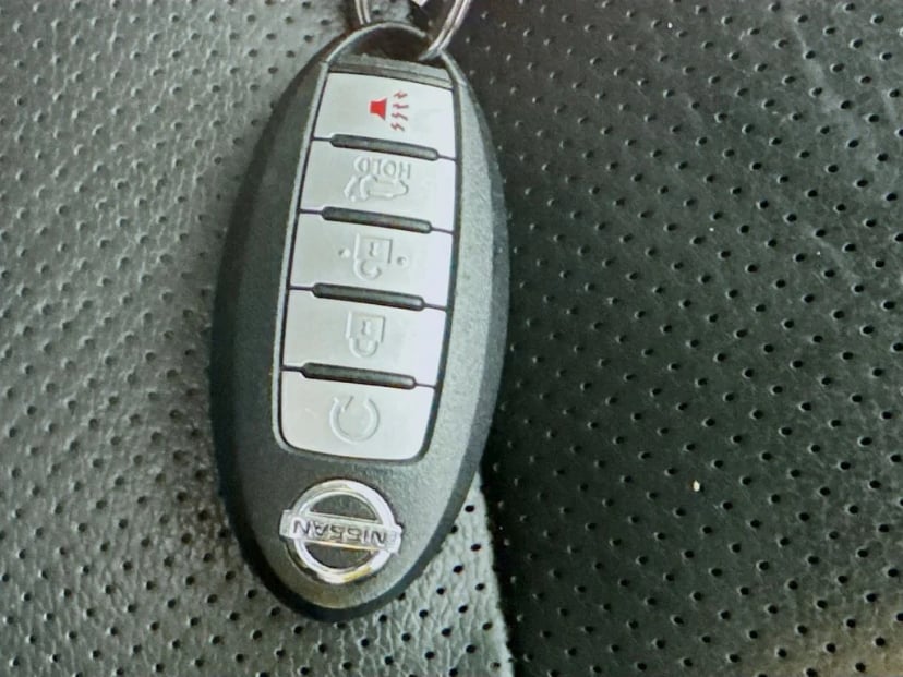 2018 Nissan Murano - Image 40