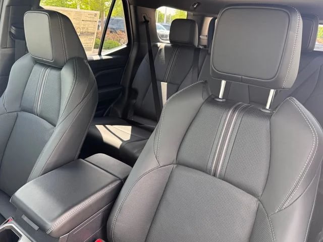 2026 Toyota 4Runner i-FORCE MAX - Image 11