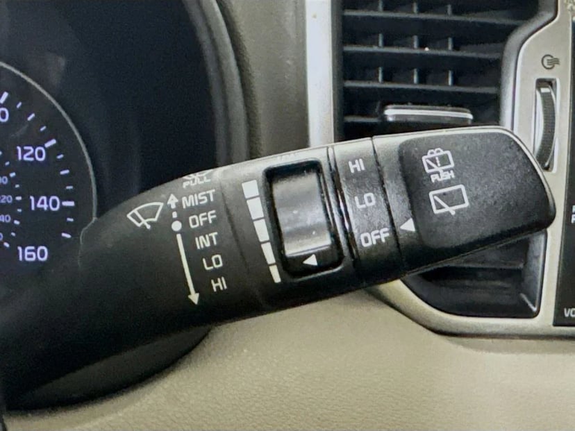 2017 Kia Sportage - Image 13