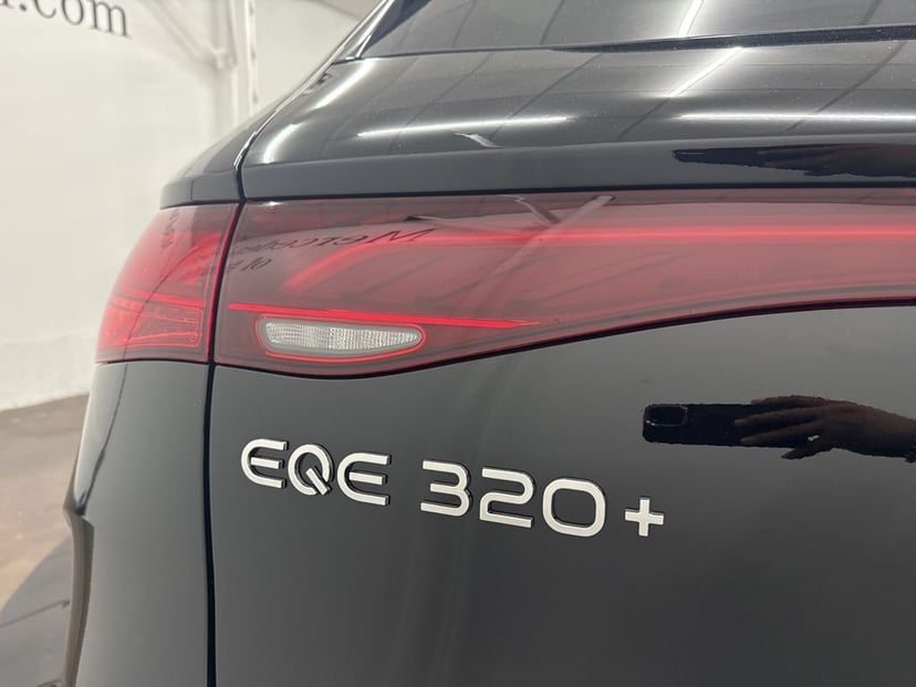 2026 Mercedes-Benz EQE - Image 11